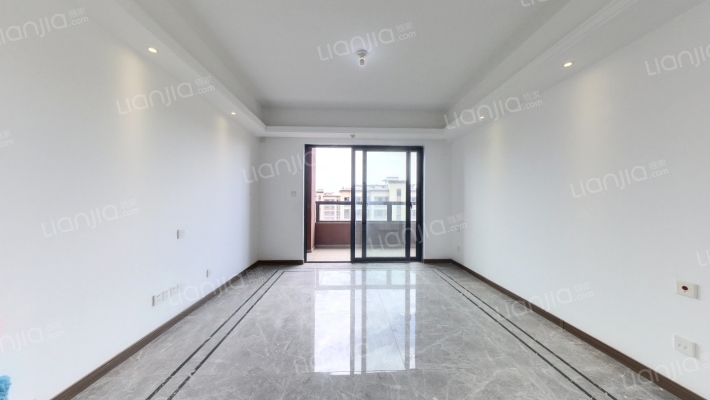 金轮水映华庭二手房实景图