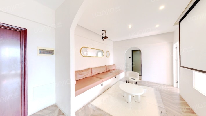 五一中央领御二手房实景图