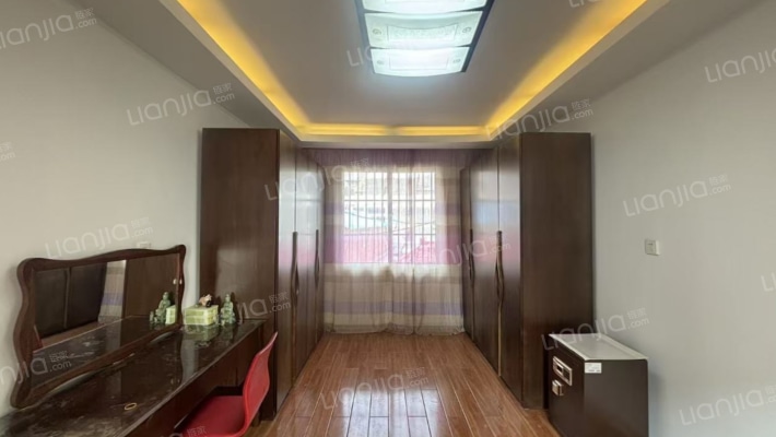 康乐西路11号二手房实景图