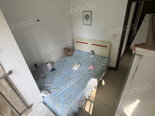 合租·学府苑(南岸) 3居室 东南/西南卧