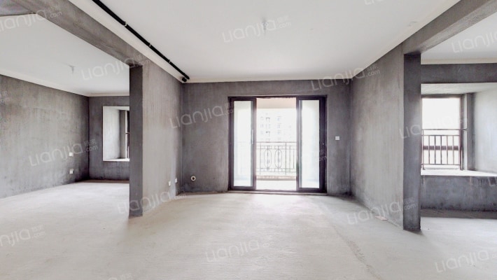 光明海樾府东区二手房实景图