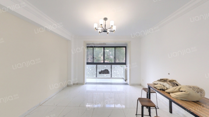 江南春晓东区二手房实景图