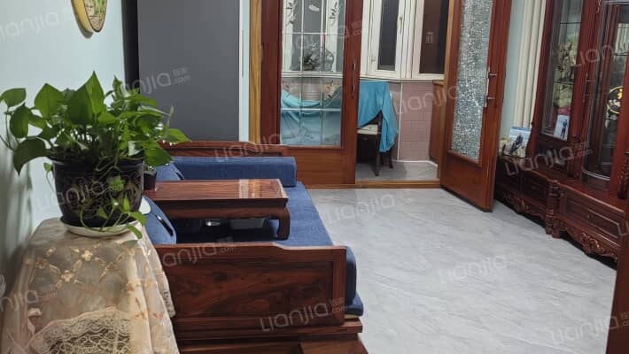 长发街二手房实景图