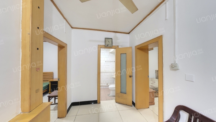 泵阀厂家属院二手房实景图