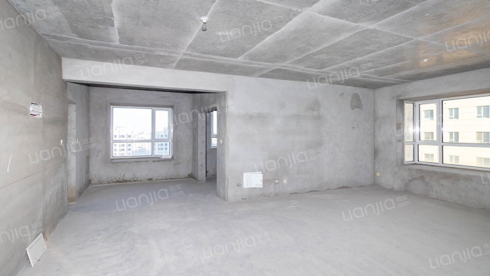 江景湖畔二手房实景图