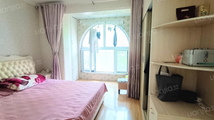 香邑溪谷南北通透两居室 精装修 带车位-卧室B