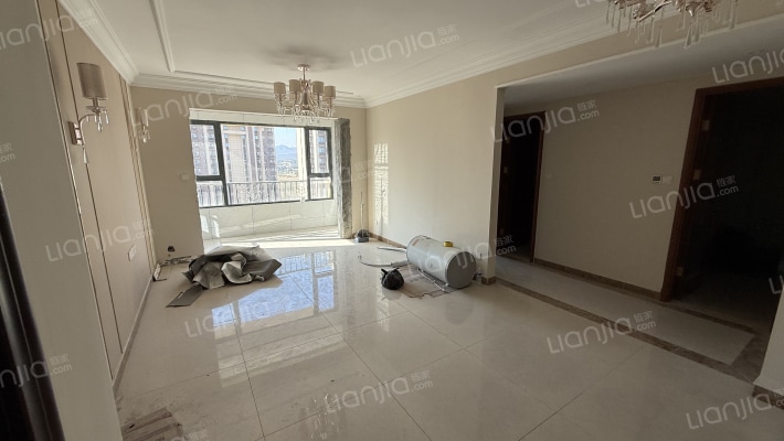 恒大翡翠湾二手房实景图