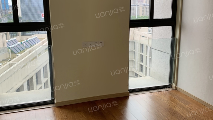 耘林锡东禧苑二手房实景图