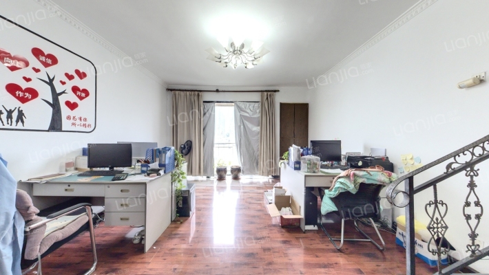 万寿华庭二手房实景图