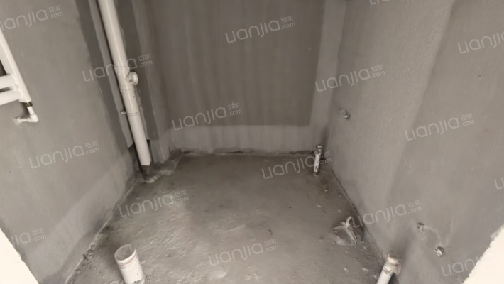 大社区 南北通透 好楼层 采光视野好 北京公交直达小区-卫生间B