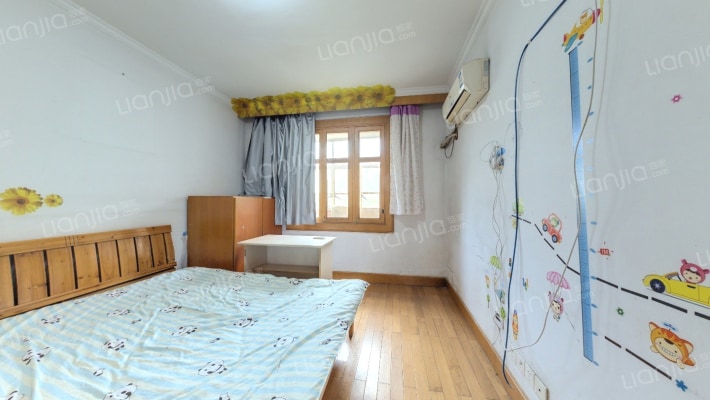 上怡新村二手房实景图