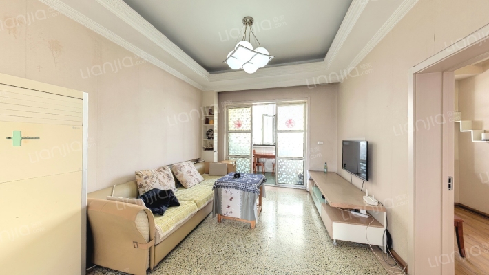 国税局宿舍二手房实景图