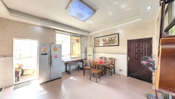 聚龙大厦二手房实景图