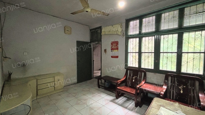 州水文局宿舍二手房实景图