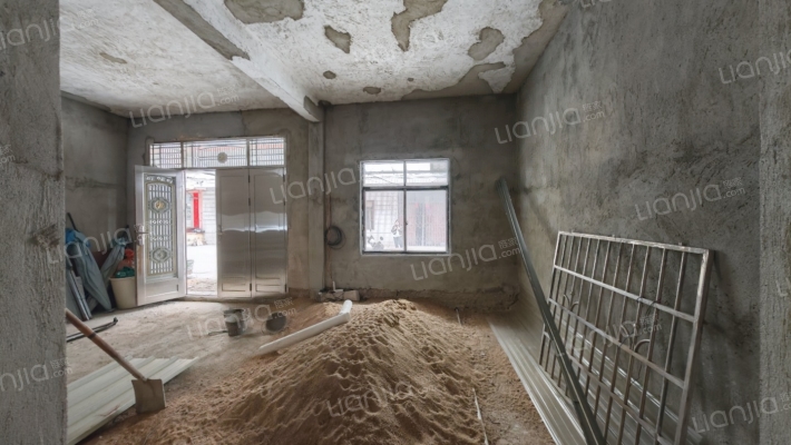 咸田镇旧玻璃厂二手房实景图