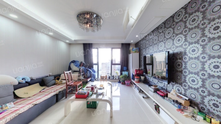 新白马公寓二手房实景图