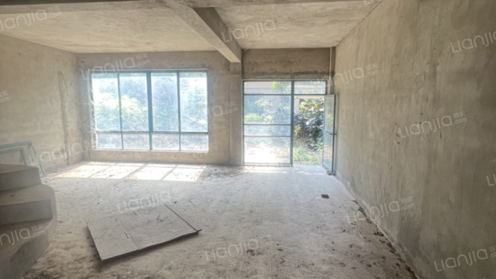 青秀花园二手房实景图