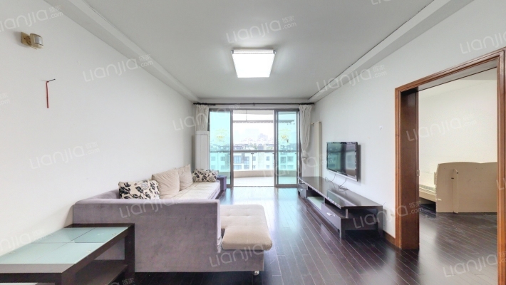 第五大道二手房实景图