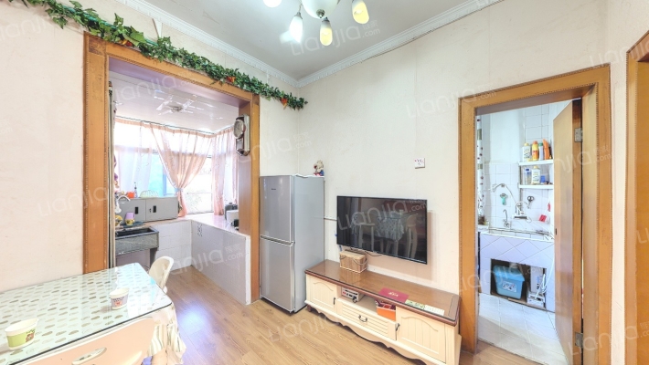 银华新村二手房实景图