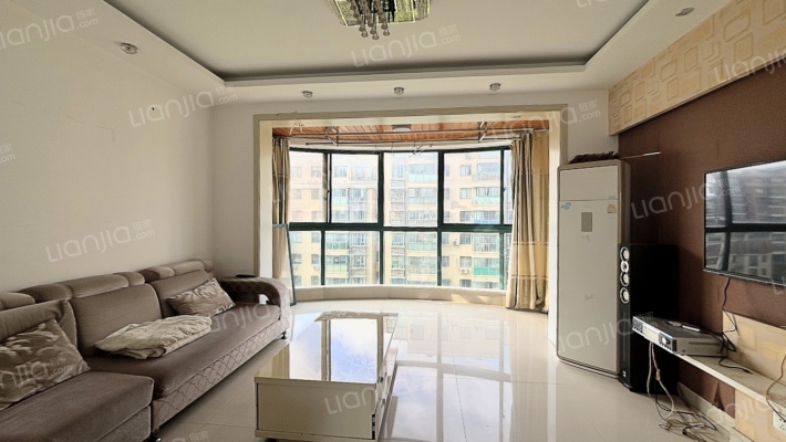 半岛华府二手房实景图