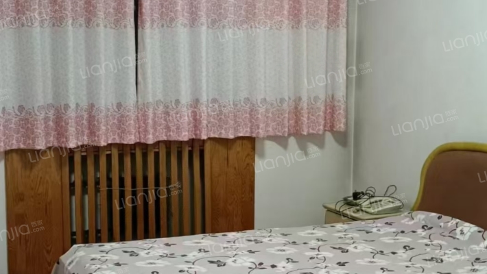 物探局家属院 环境好 物业管理好 中间楼层两居出售-卧室A