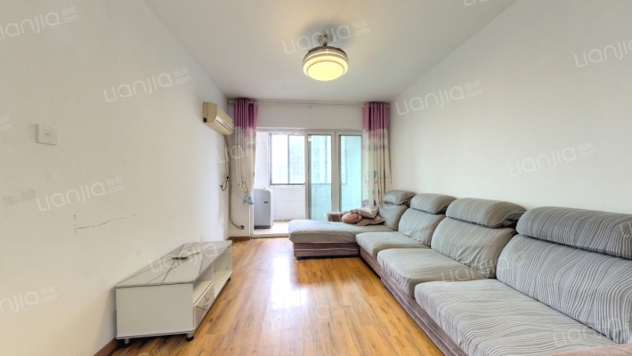 蓝海雅苑A区二手房实景图