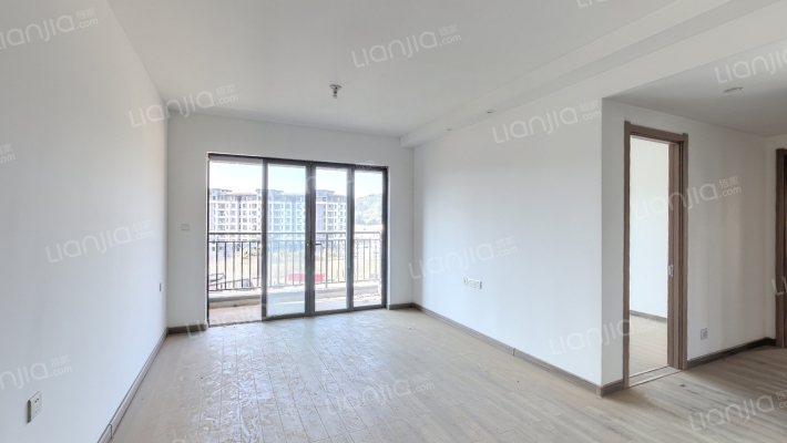 旭辉金科春夏里二手房实景图