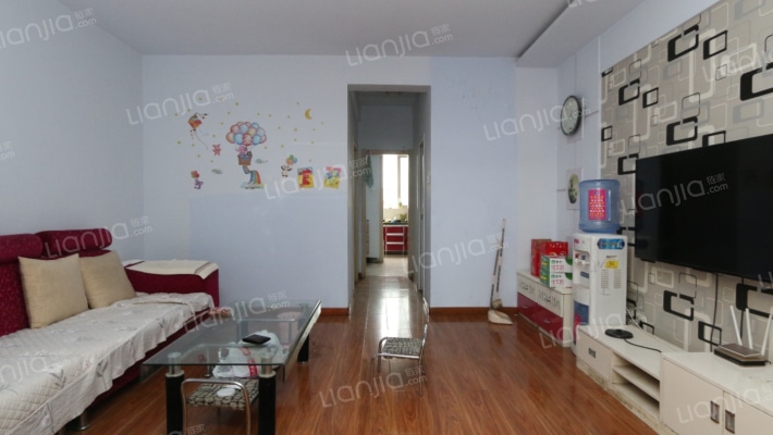 西草市街18号院二手房实景图