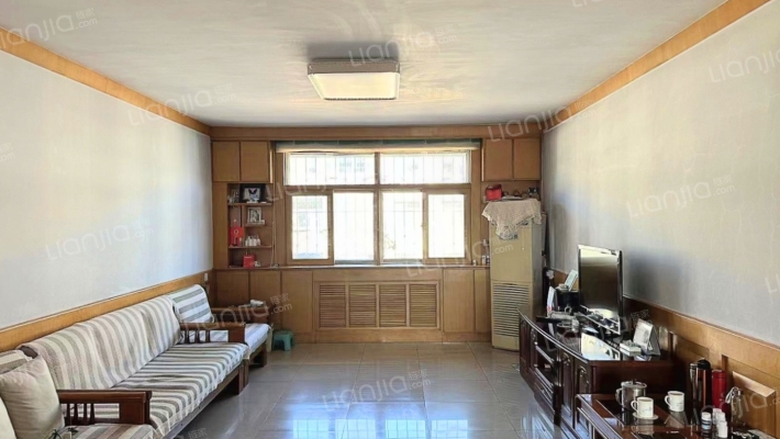 富丽小区东区二手房实景图