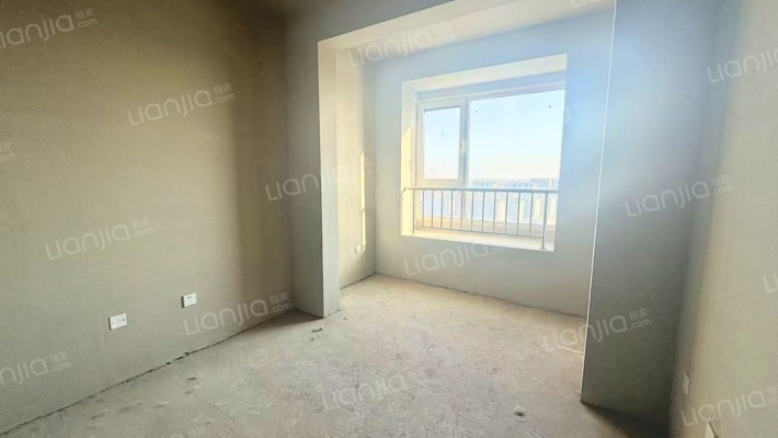 天保绿城！天保集团开发，交通便利！绿化高！-卧室A