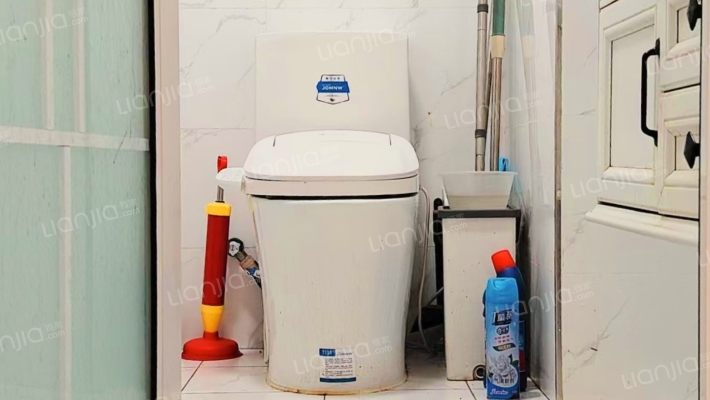 景观高层 户型通透 采光视野佳-卫生间