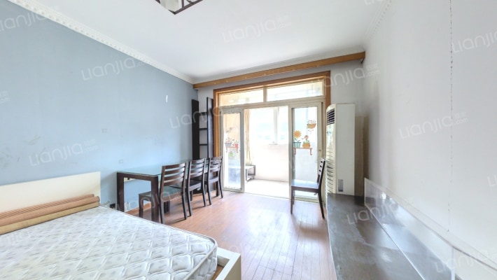 吉庆家园逢春苑二手房实景图