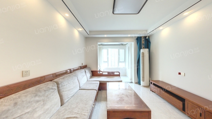 当代MOMA沿湖城二手房实景图