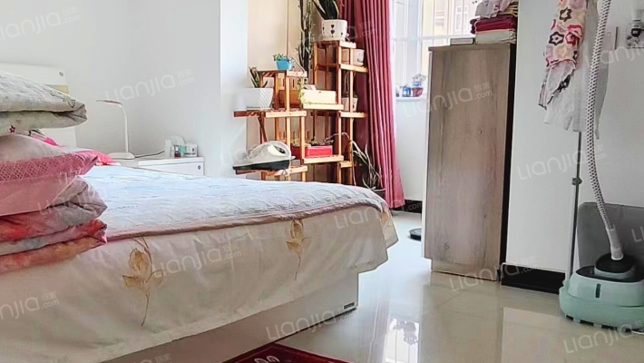 四中，南关，低总价，房本满二 ，配套齐全，好出租-卧室A