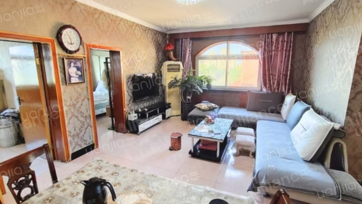 华光小区 3室2厅 南 北-客厅