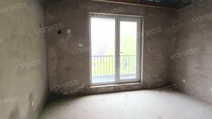 急售邻京大别墅，户型好，价格美丽-卧室E