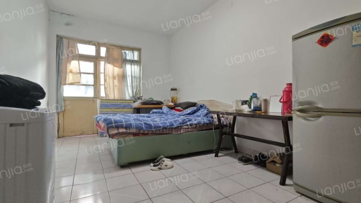 皮革厂小区二手房实景图