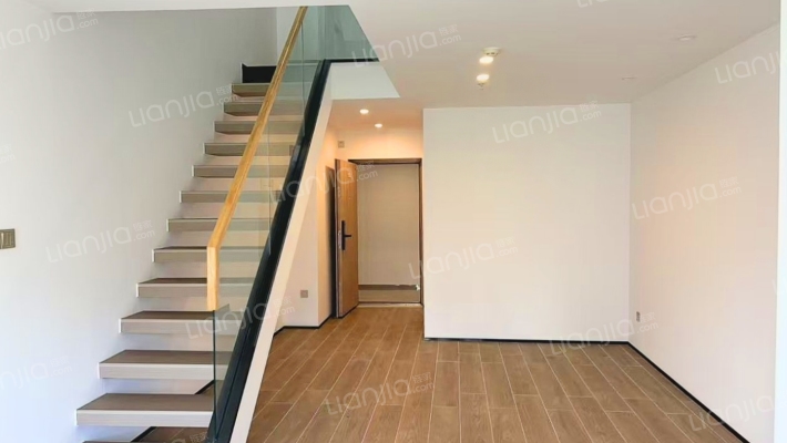 北辰府铂樾二手房实景图