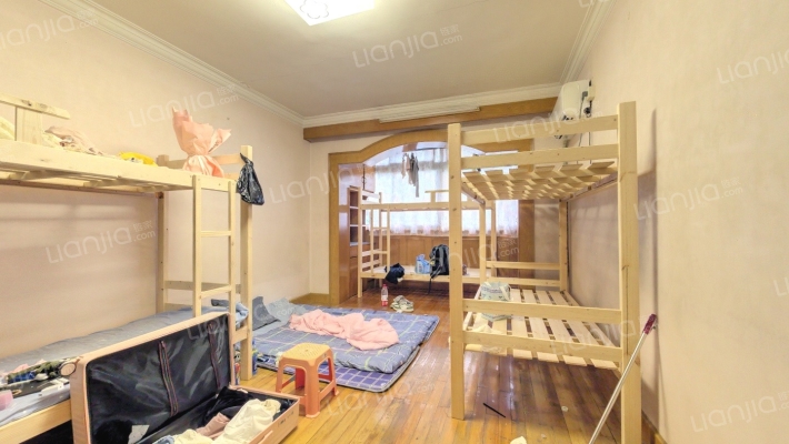 政通路118弄二手房实景图