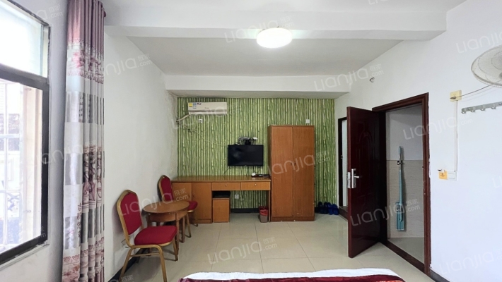 政法里51号二手房实景图