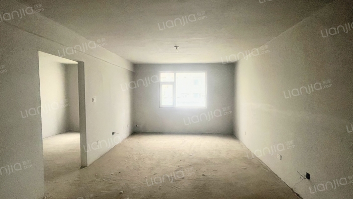 范阳路南北通透三居，电梯房，宜家旺广场-客厅