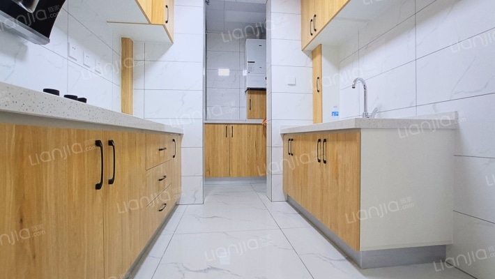 华融现代城洋房 下跃86+65平 阳光房+小院 精装未住-厨房