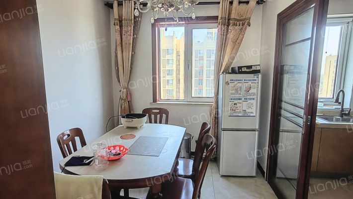 业主换房急售，明厨明卫通透三居，随时看房-餐厅
