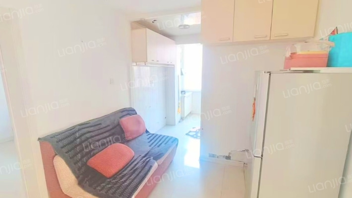 龙江小区二手房实景图