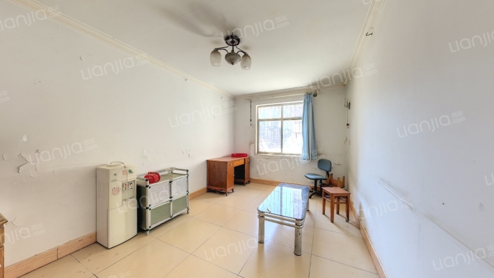 昆明啤酒厂生活区二手房实景图