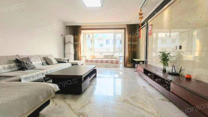 世家花园西区二手房实景图