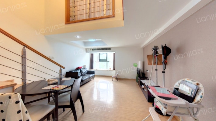 中央帝景二手房实景图