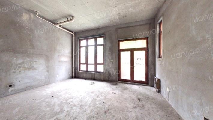 鑫界王府AB区二手房实景图