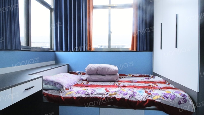 桂湖人家 交通便利 小区环境干净舒适 适合居住-卧室D