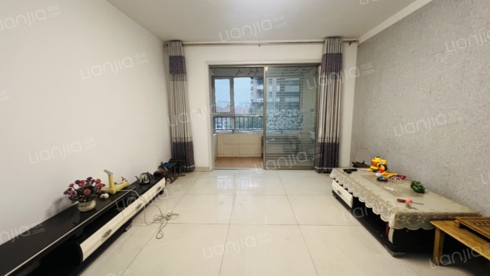 中天花园二手房实景图